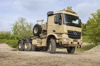 Mercedes-Benz Special Trucks Eurosatory3